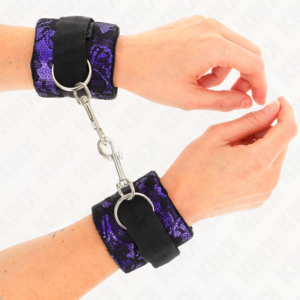 KINK - Kurze Handgelenkfesseln aus Samtspitze und Nylonbindung Lila/Schwarz 23 x 6,5 cm