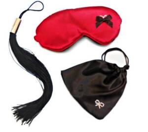 INEDIT - Dominatrix-Peitschen-Set