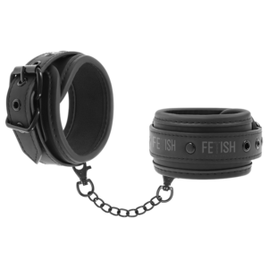 FETISH SUBMISSIVE - Handschellen aus veganem Leder mit Neopren-Futter