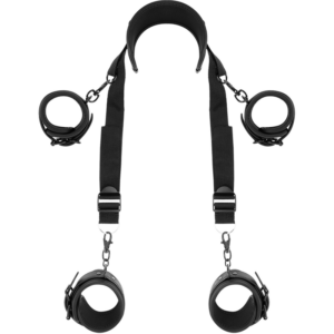 FETISH SUBMISSIVE - MEISTERPOSITION MIT 4 NEOPREN-GEFÜTTERTEN HANDSCHELLEN